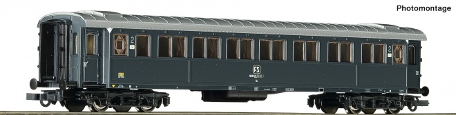 Passenger car 2nd class<br /><a href='images/pictures/Roco/Roco-74604.jpg' target='_blank'>Full size image</a>